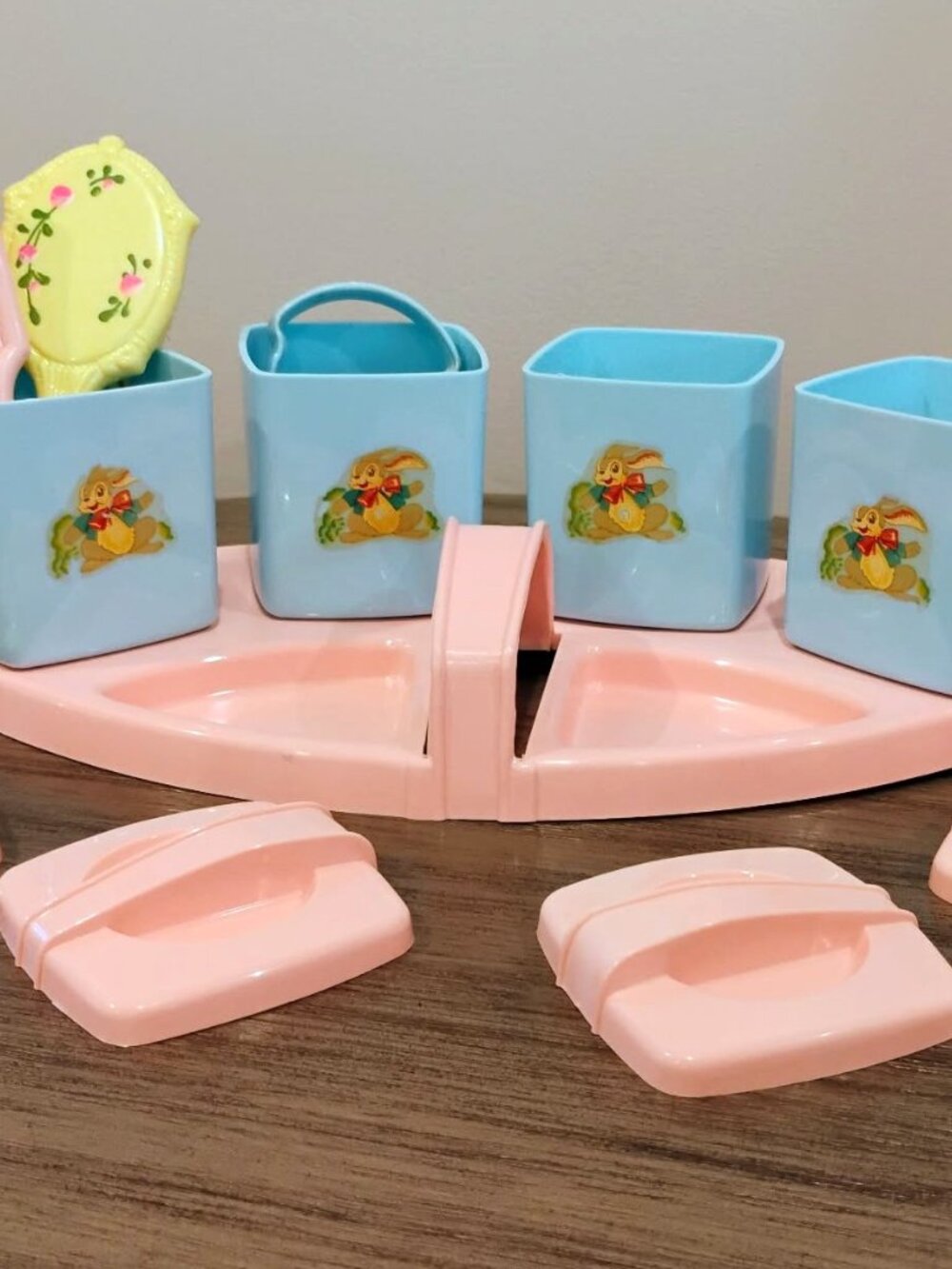 Vtg 70s Pink & Blue Doll Vanity Caddy - 12pc Set - Rare Bunny Sticker Motif - Picture 2 of 12